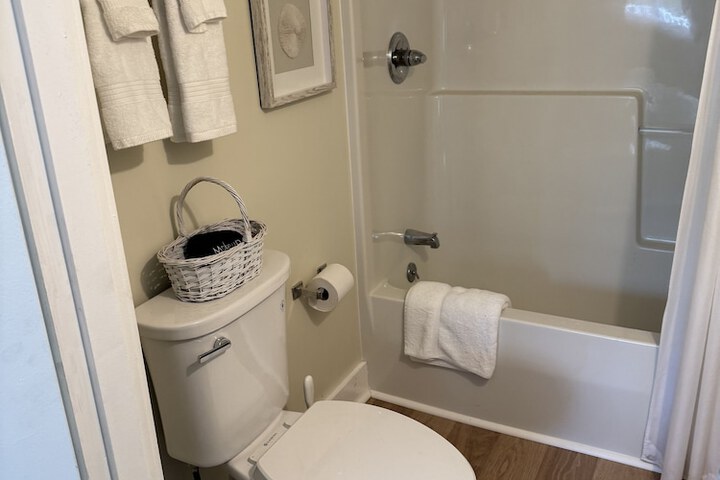 Room 125 of 182