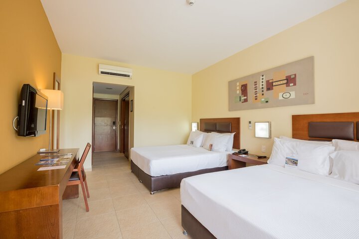 Room 14 of 97