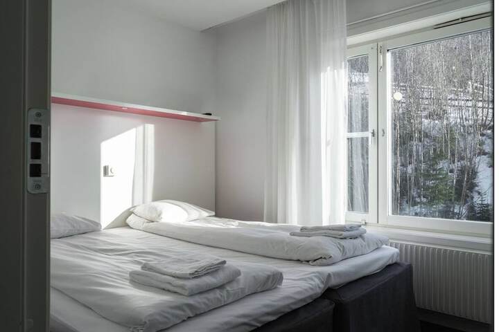 Room 273 of 865