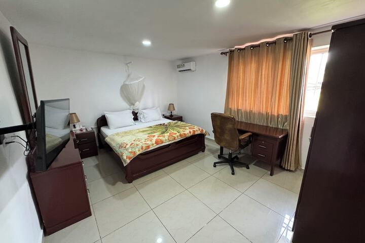 Room 26 of 84