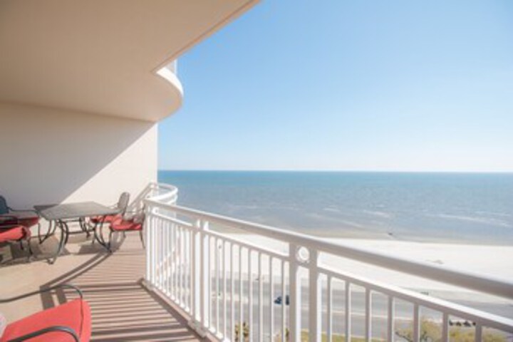 Image of Legacy Towers Legacy I 103