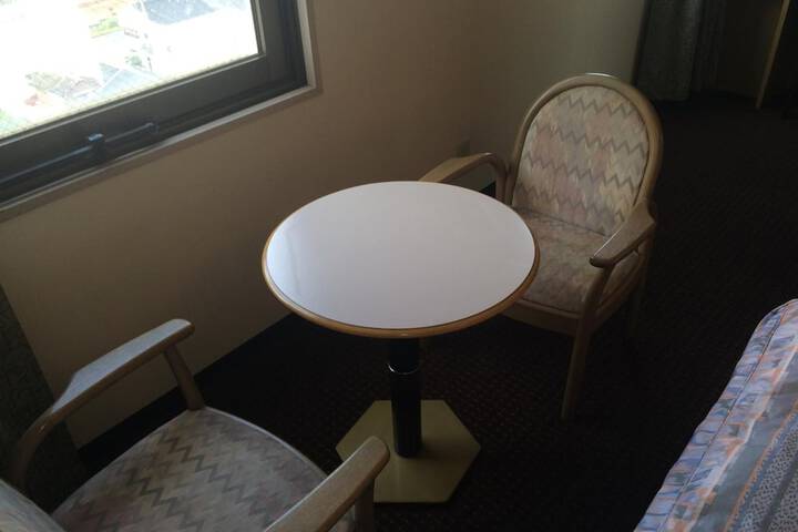 Room 6 of 29