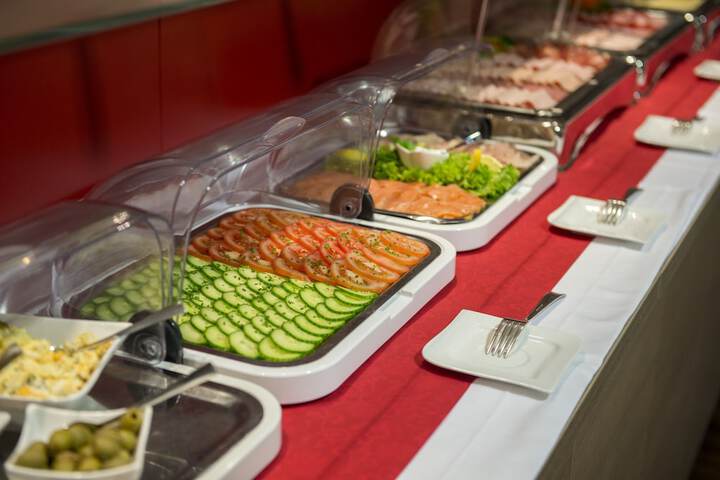 Breakfast buffet