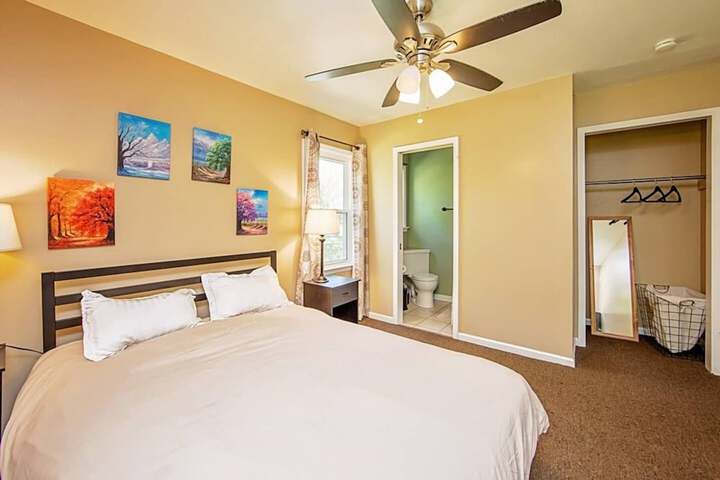 Room 4 of 62