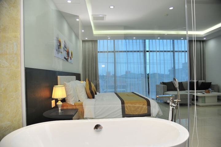 Room 36 of 79