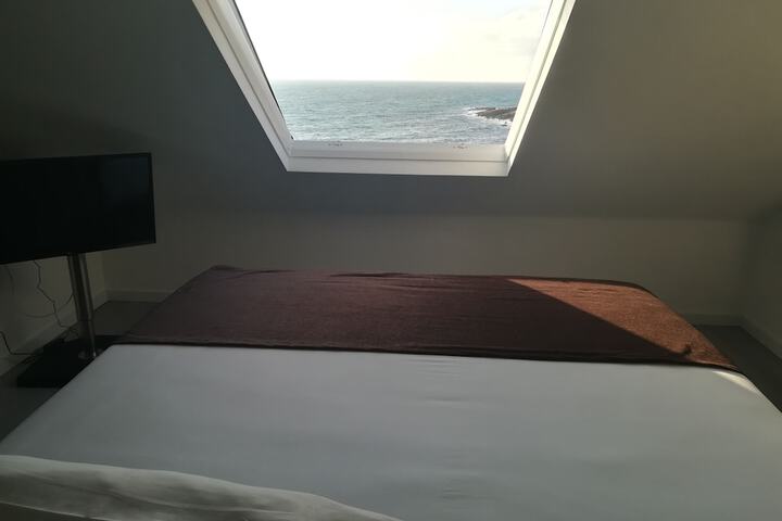 Room 13 of 46