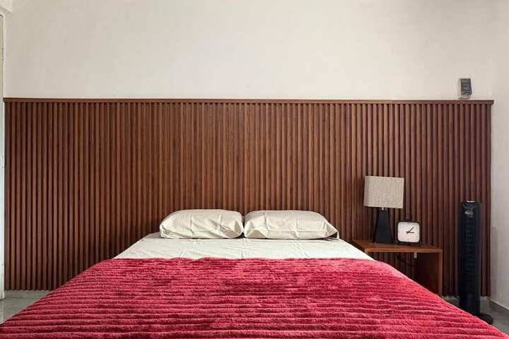 Room 4 of 29