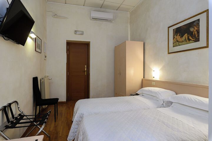 Room 79 of 127