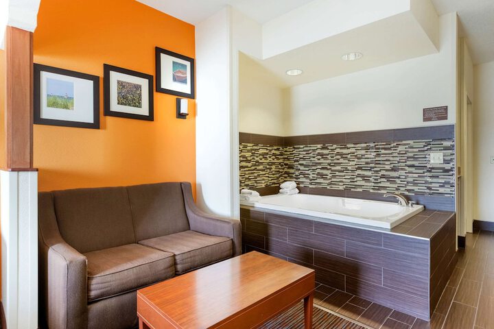 2 Queen Beds Suite Accessible (11 of 27)
