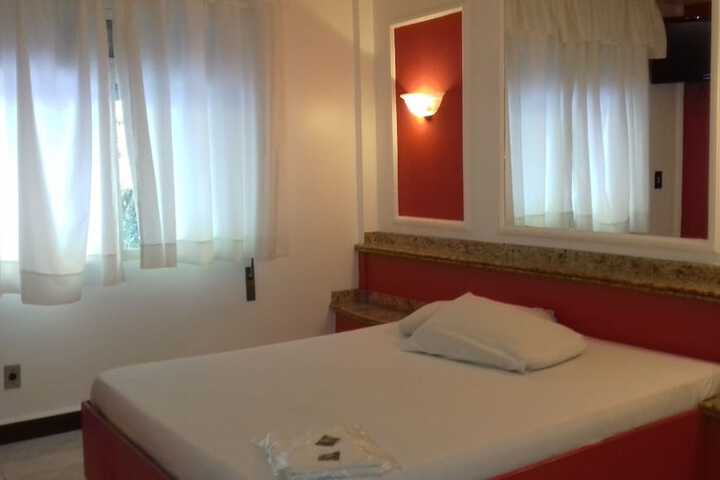 Room 53 of 112