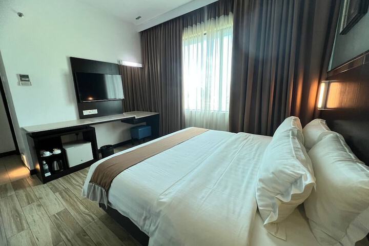 Room 6 of 47