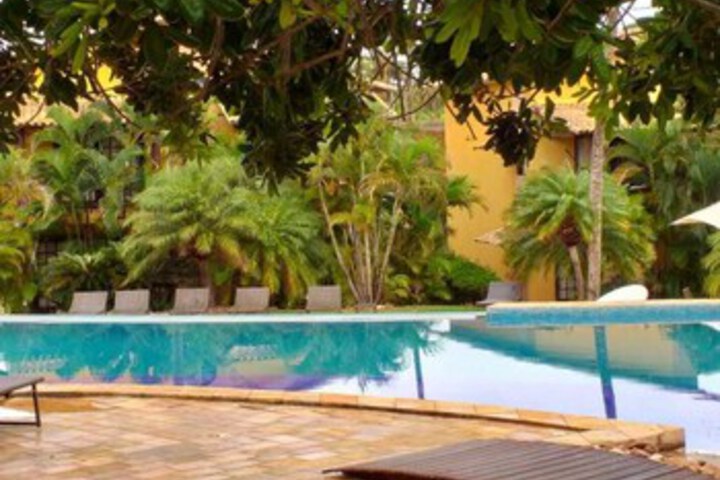 Pool 41 of 65