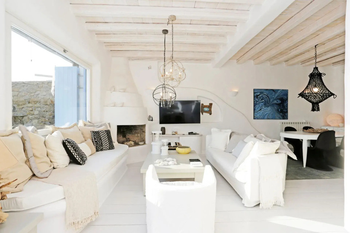 Room 3 of 45