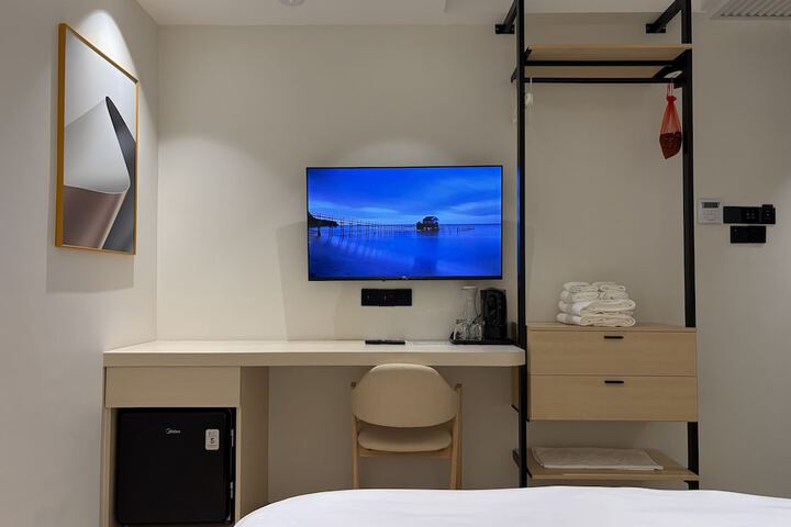 Room 41 of 71