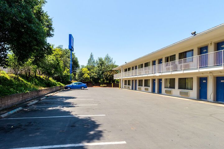 Exterior Photo