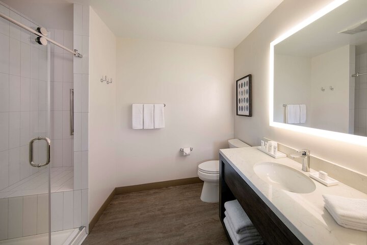 Bathroom shower