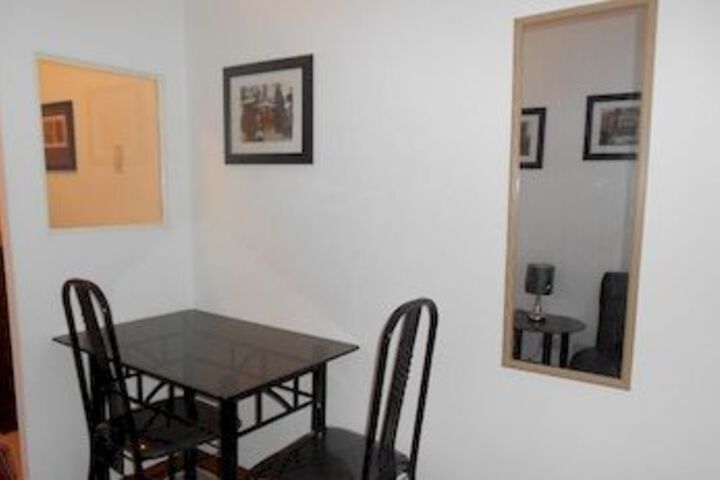 Room 15 of 21
