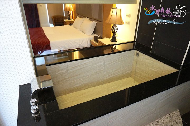 Room 78 of 185