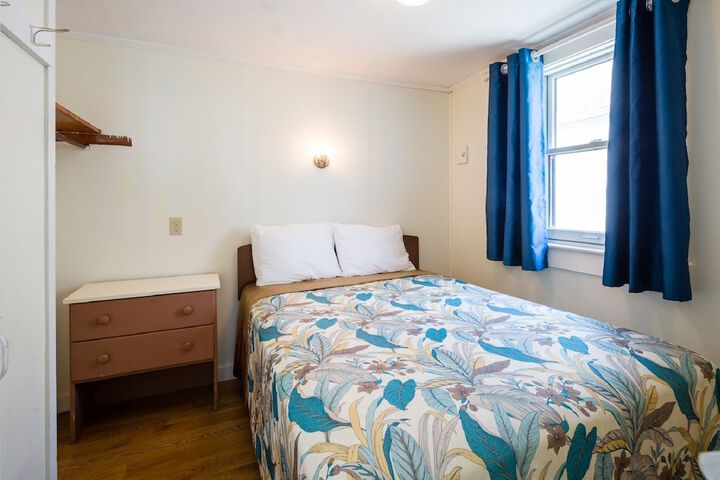 Room 11 of 219