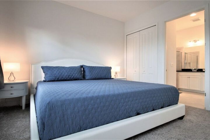 Room 4 of 53