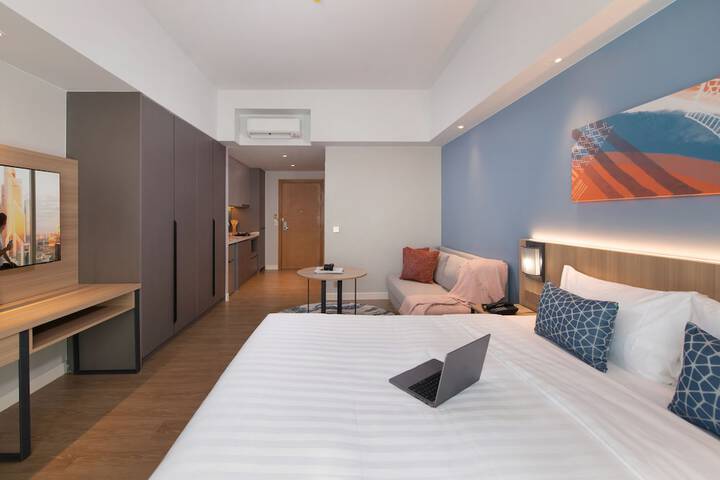 Room 20 of 71