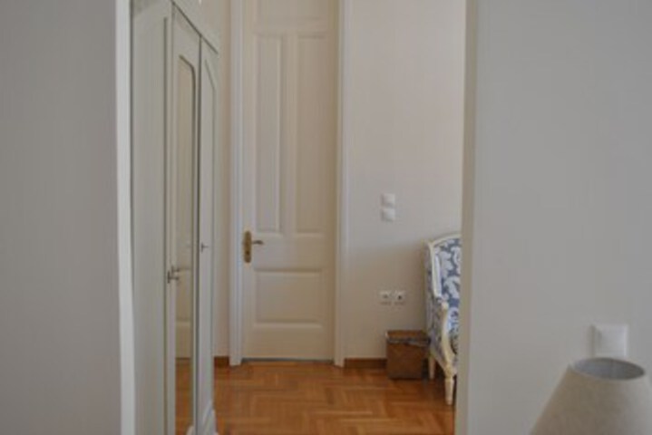 Room 34 of 45