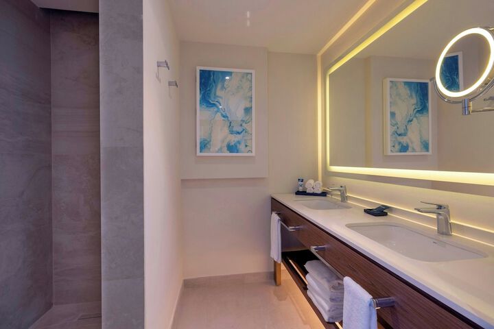 Room 75 of 255