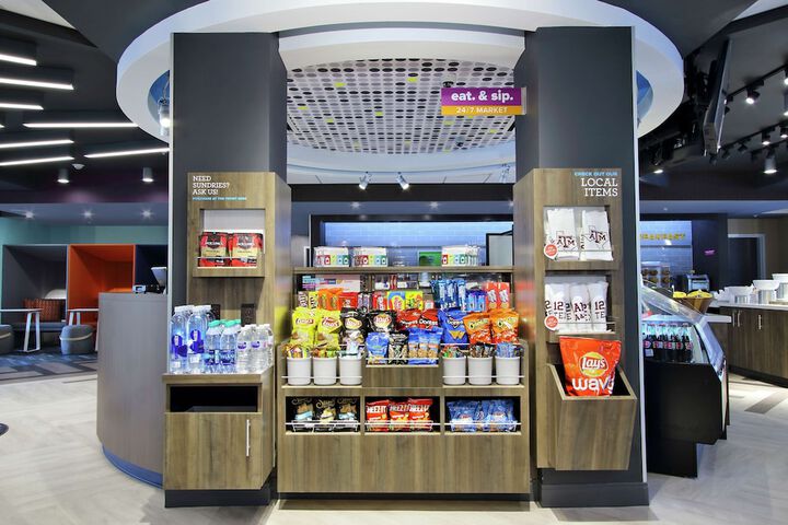 Snack bar
