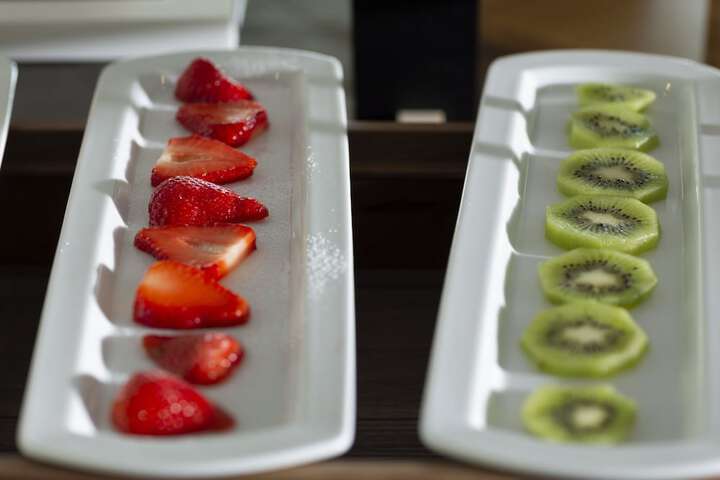 Dining 83 of 139