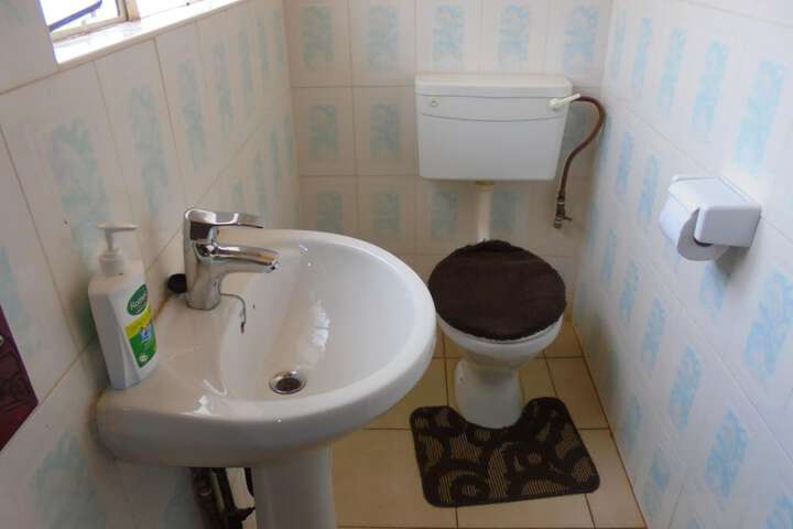 Room 40 of 61