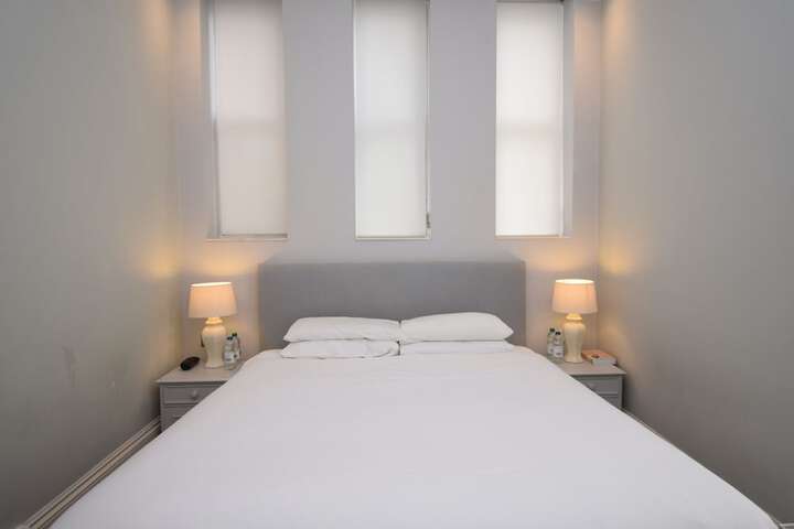 Room 21 of 112