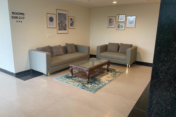 Room 14 of 35