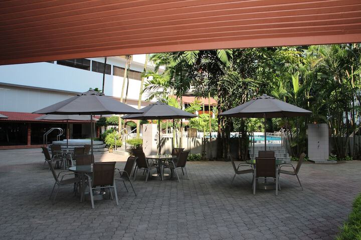 Terrace/Patio 73 of 75