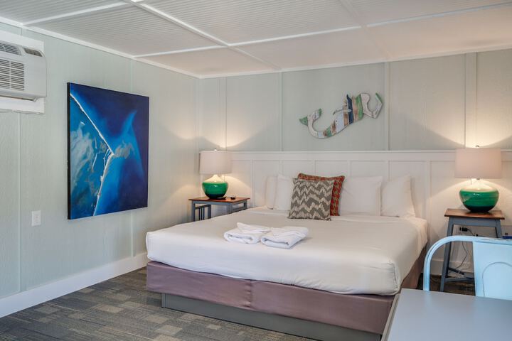 Room 13 of 52