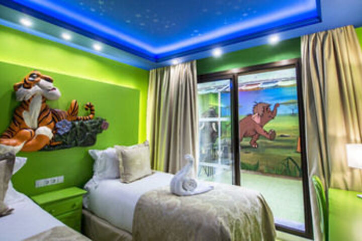 Childrens Theme Room