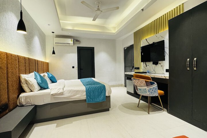 Room 7 of 109