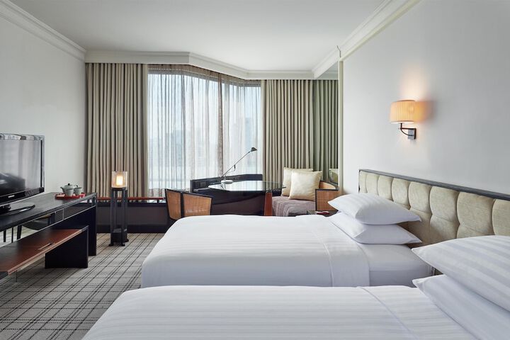Room 40 of 150