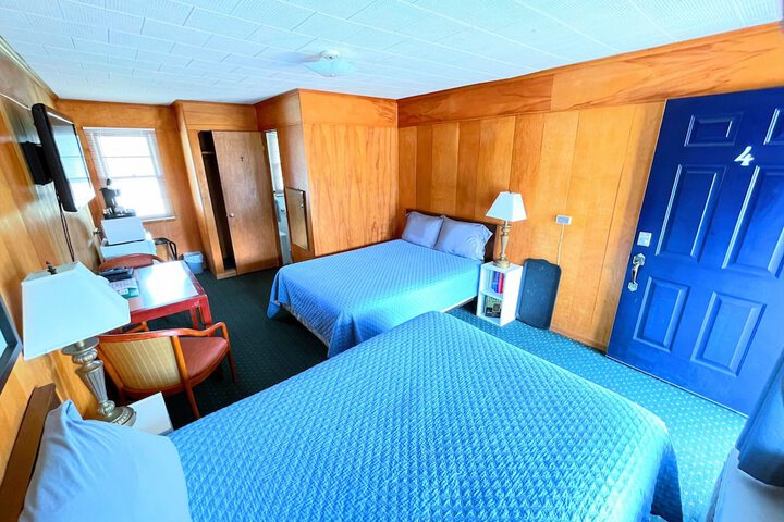 Room 16 of 54