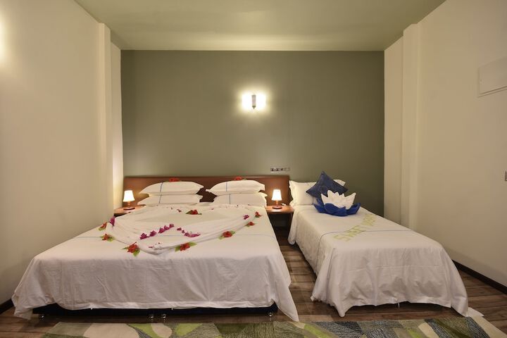 Room 25 of 53