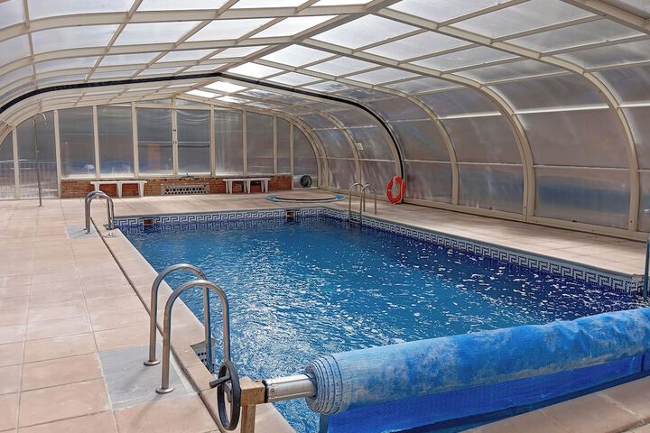 Pool 50 of 69