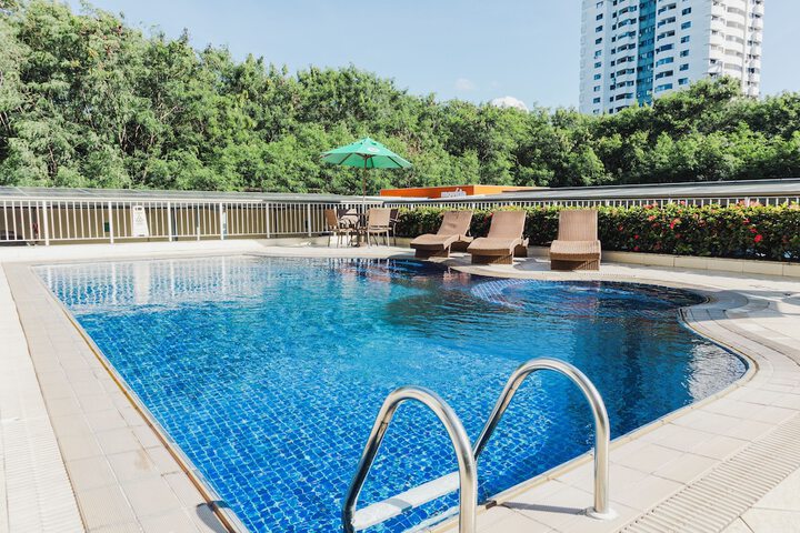 Pool 57 of 92
