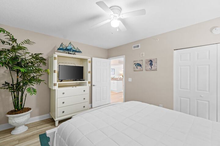 Room 27 of 145