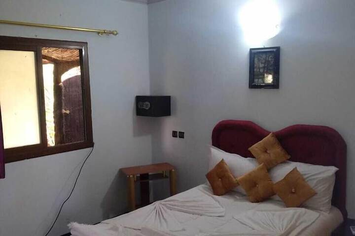Room 14 of 19
