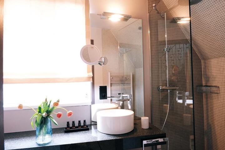 Clean Restrooms