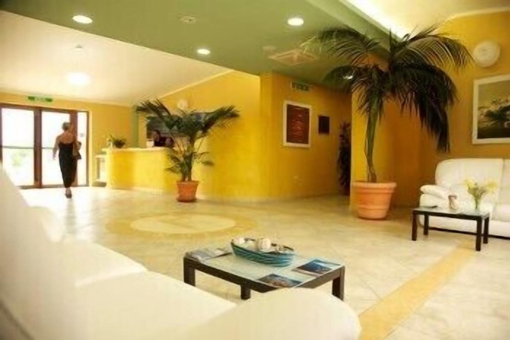 Lobby Photos