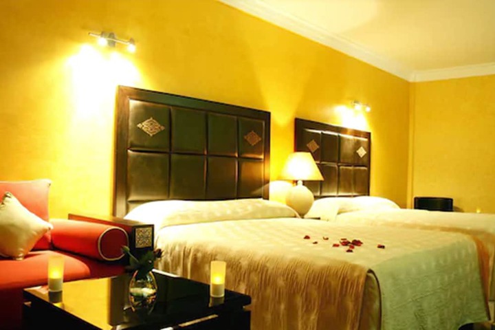Room 14 of 31
