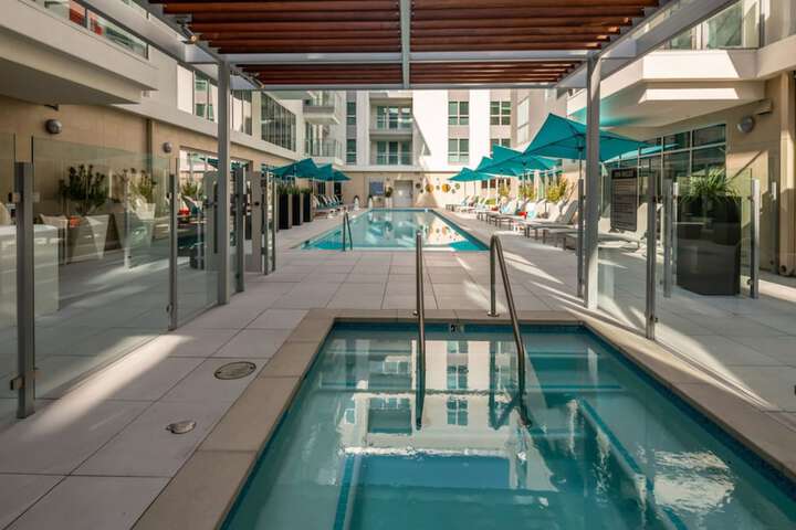 Pool 39 of 61