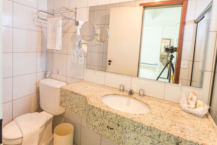 Clean Restrooms