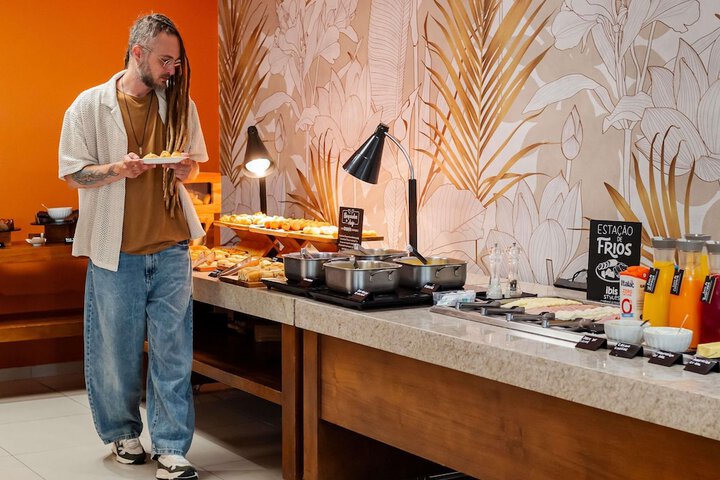 Dining 69 of 88