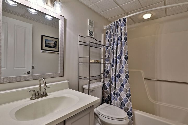 Room 19 of 51